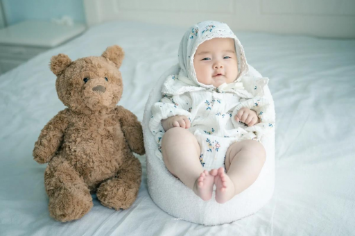 祁阳宝宝吃不饱母乳的症状